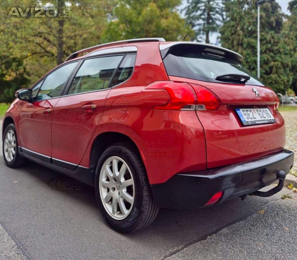 Foto inzerátu Peugeot 2008 1.2 PureTech (60 kW) – Tažné zařízeni
