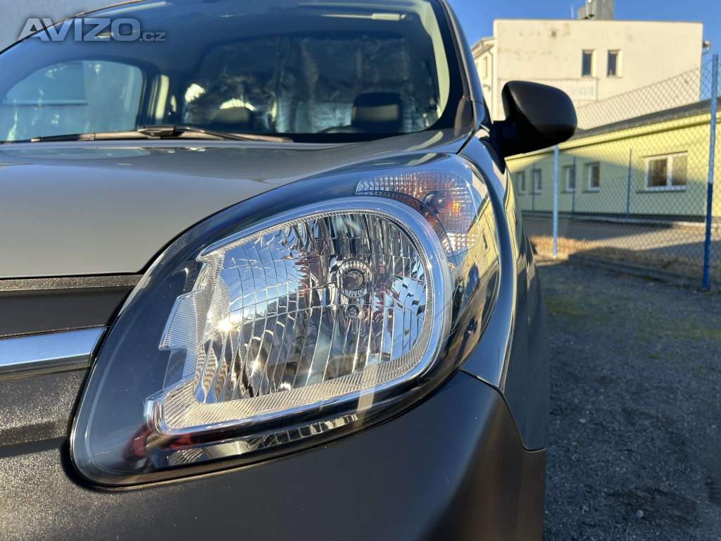 Foto inzerátu RENAULT KANGOO Z.E.33 44KW MAXI JEN 32TKM ELEKTRO DPH