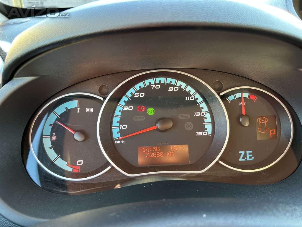 Foto inzerátu RENAULT KANGOO Z.E.33 44KW MAXI JEN 32TKM ELEKTRO DPH