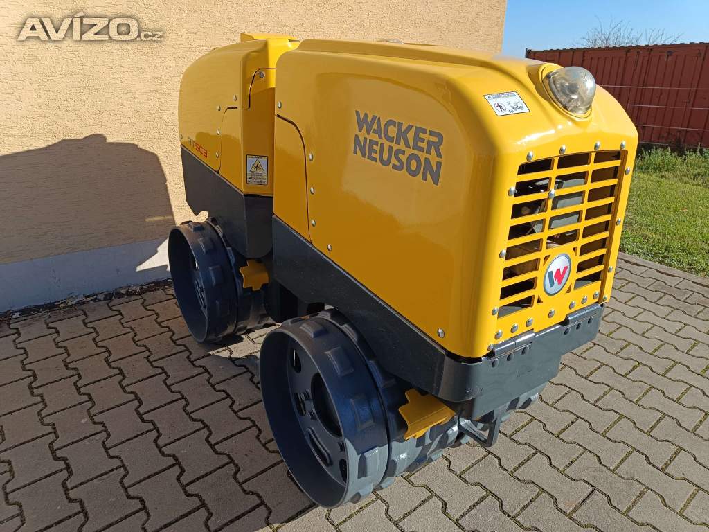 Foto inzerátu Vibrační válec Wacker Neuson RTKx-SC 3 - motor KUBOTA