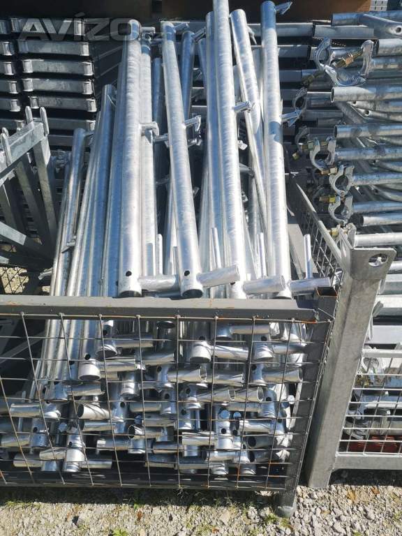 Foto inzerátu Nové ocelové lešení Plettac na fasádu – dobrá cena! 6,3X9=56,70M2