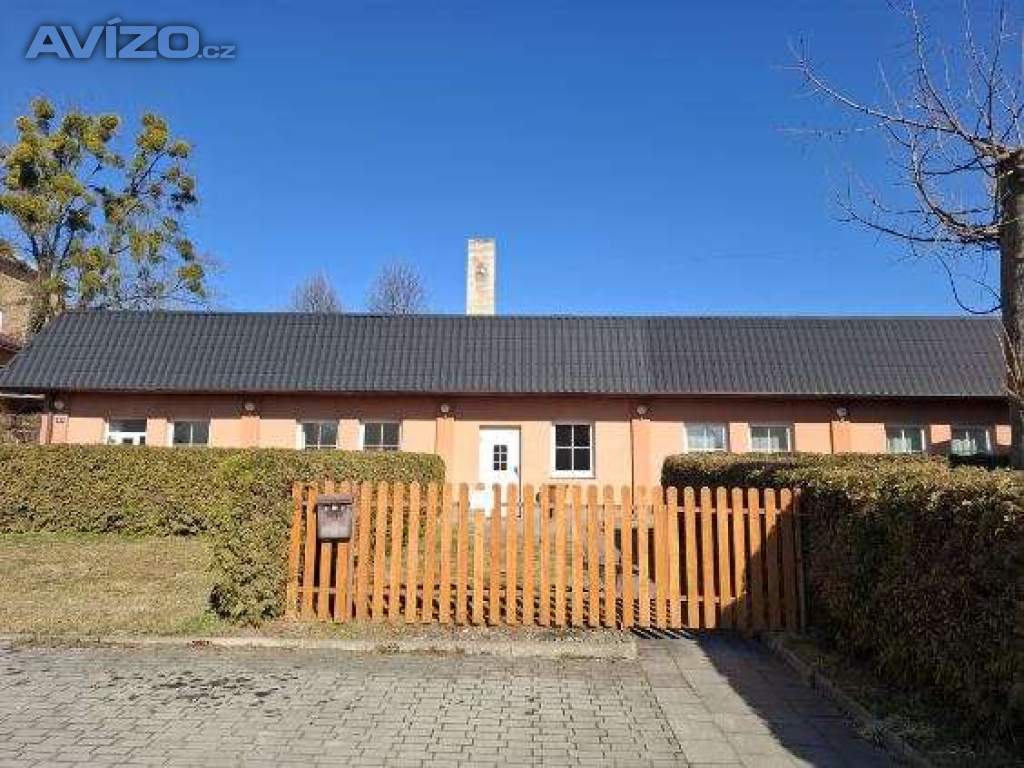 Nabízím pronájem pokoje