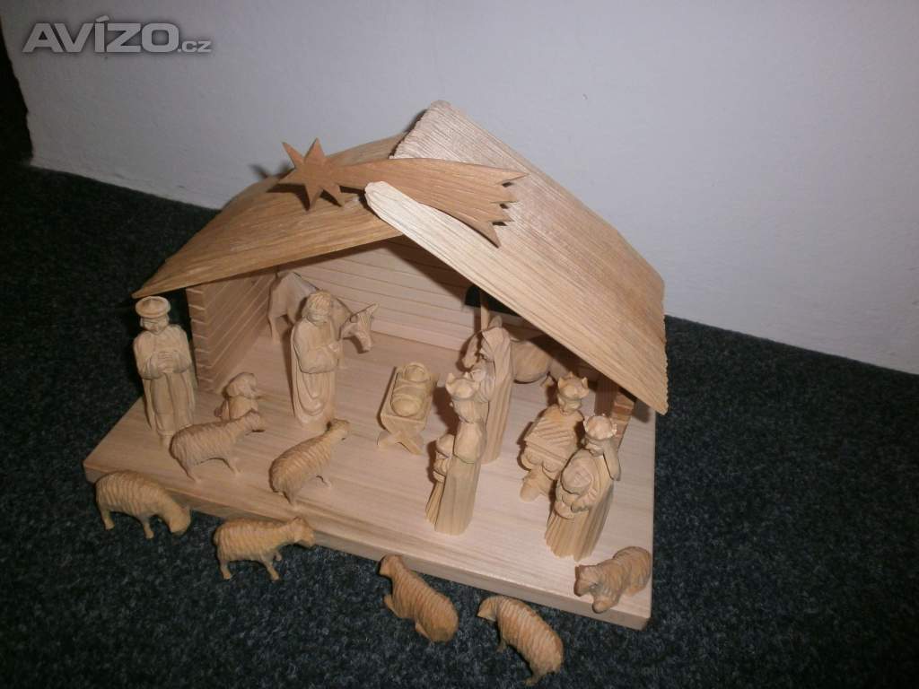 Foto inzerátu Dřevěný betlém 14A2