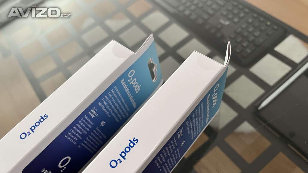 Foto inzerátu Bezdrátová pecková sluchátka O₂ pods