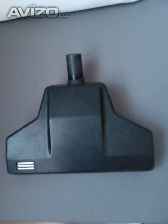 vzduchový turbokartáč