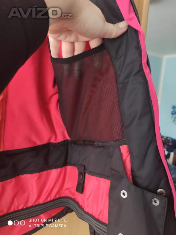 Foto inzerátu Lyžařská bunda zn. Loap Sisina