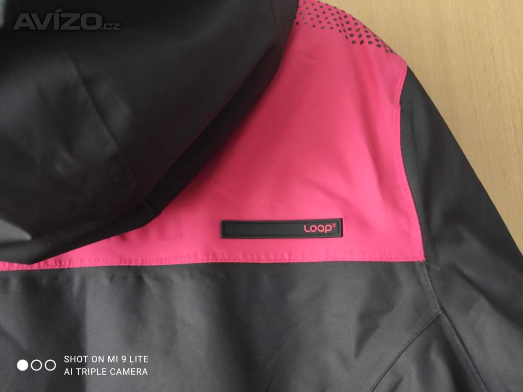 Foto inzerátu Lyžařská bunda zn. Loap Sisina