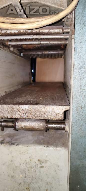 Foto inzerátu Srovnavačka s protahem 