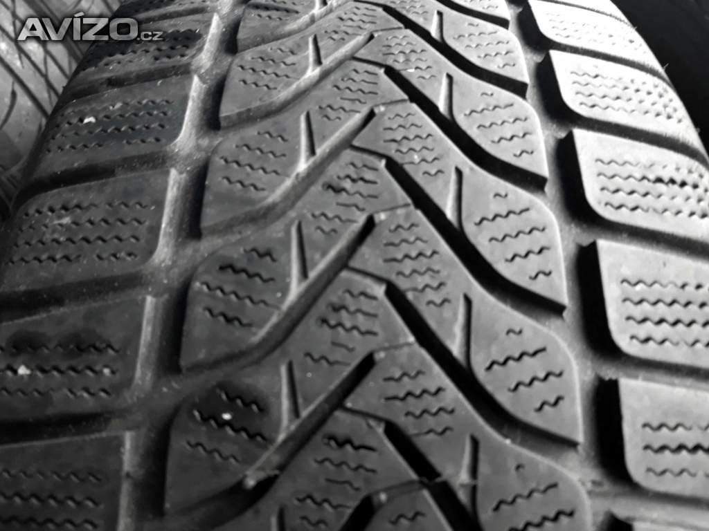 Foto inzerátu Po 2ks zimních pneu 195/55 R15: