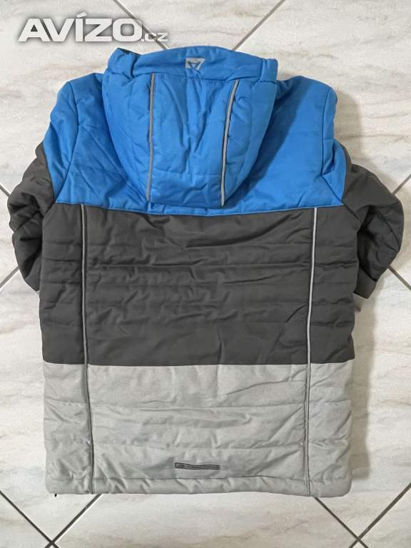 Foto inzerátu Dětská zimní bunda AlpinePro.