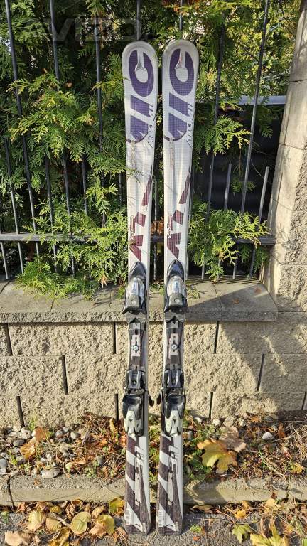 Dámské lyže Atomic Izor 159 cm