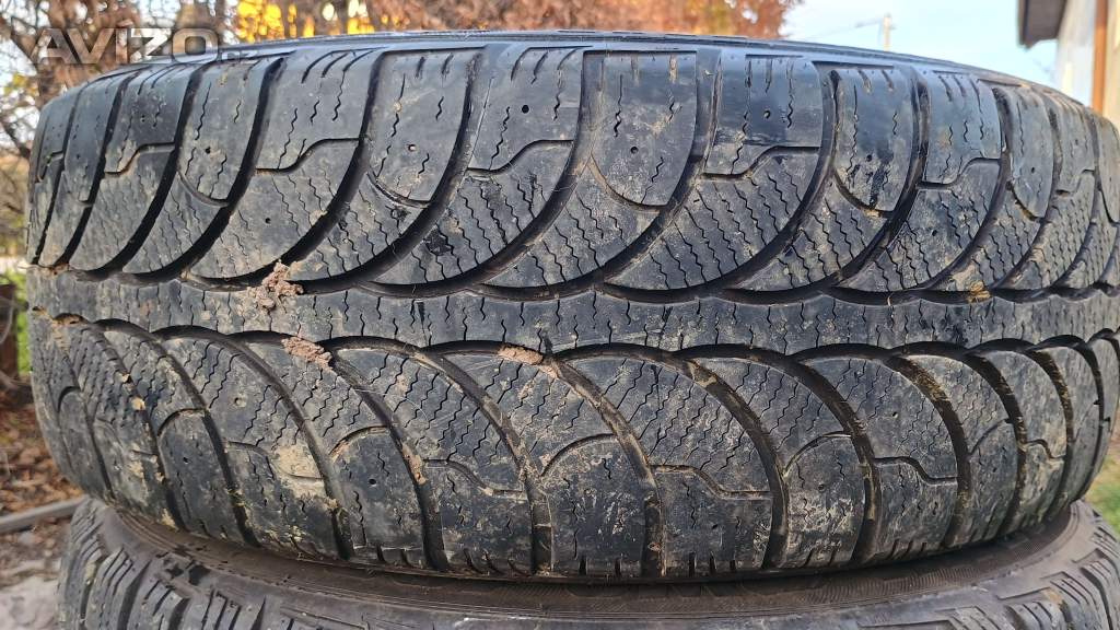 Foto inzerátu Zimní pneu 205/55 R16, 7mm na disku 5x100 (#183)