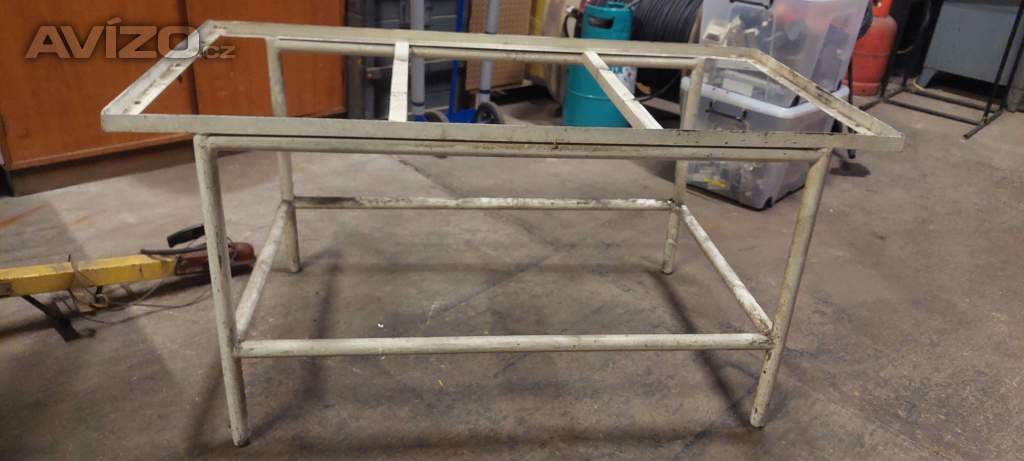 Foto inzerátu Dílenský stůl 