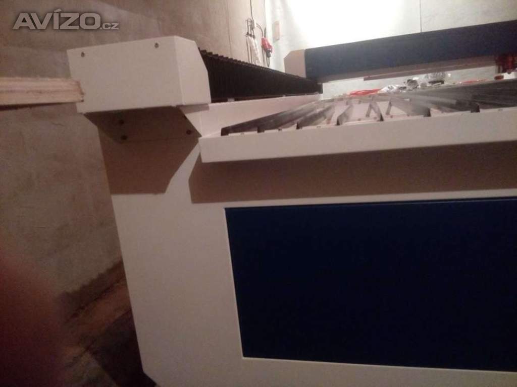 Foto inzerátu Laser CNC machine