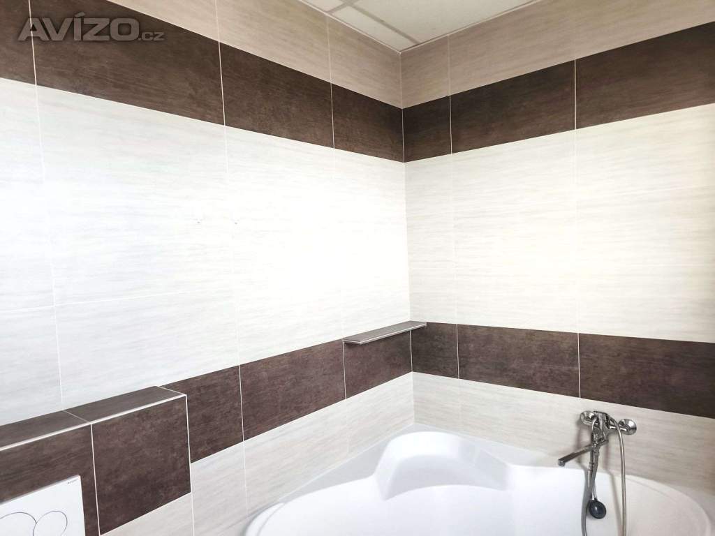 Foto inzerátu 1+kk v RD, po rekonstrukci, 10.000 Kč i s energiemi. Volný ihned, nebo podle potřeby...