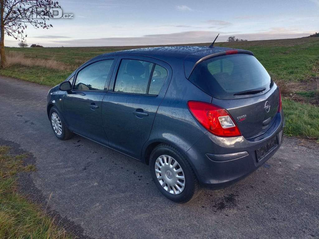 Foto inzerátu Opel Corsa D 1.2 59Kw RV. 2008 - NOVÁ STK 