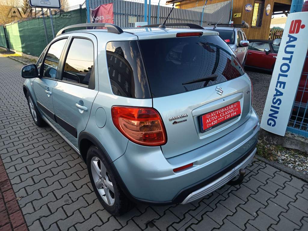 Foto inzerátu Suzuki SX4 1,6i Comfort ČR NAVI 