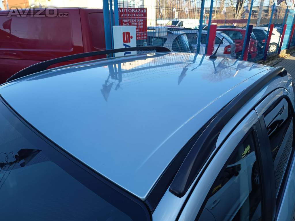 Foto inzerátu Suzuki SX4 1,6i Comfort ČR NAVI 