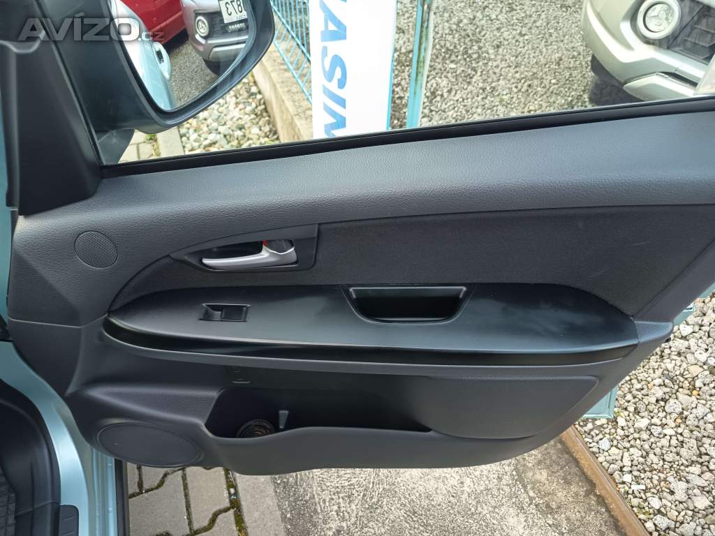 Foto inzerátu Suzuki SX4 1,6i Comfort ČR NAVI 