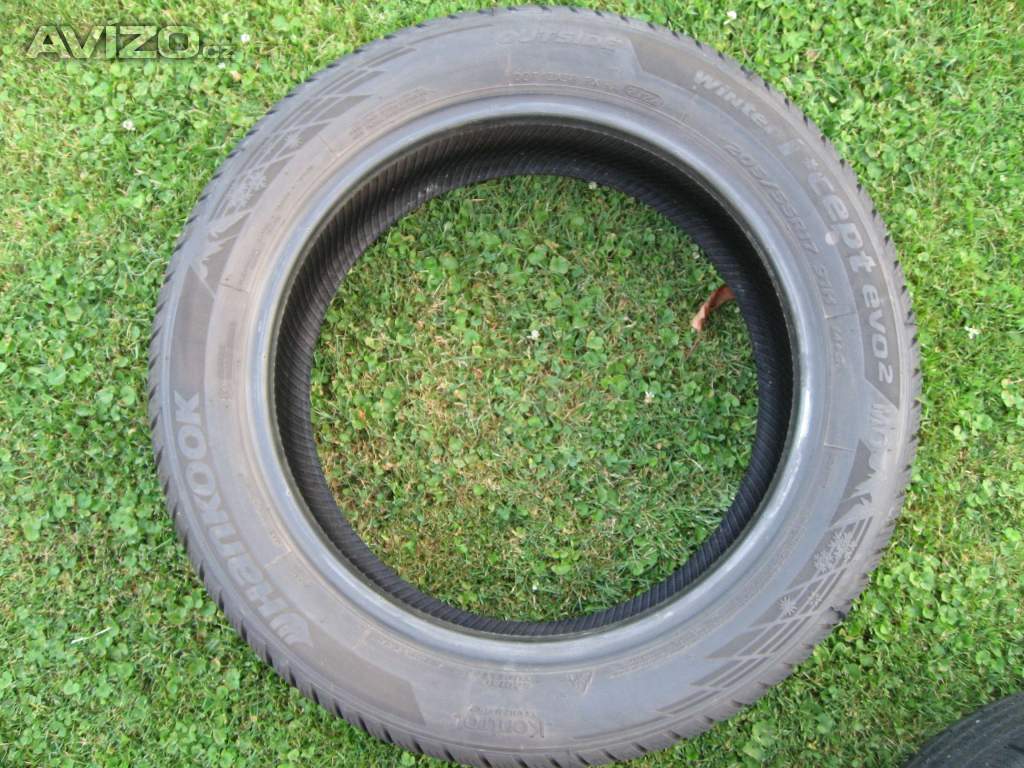 Foto inzerátu PRODÁM ZIMNÍ PNEU 205/55R17 HANKOOK W320 91H 6x