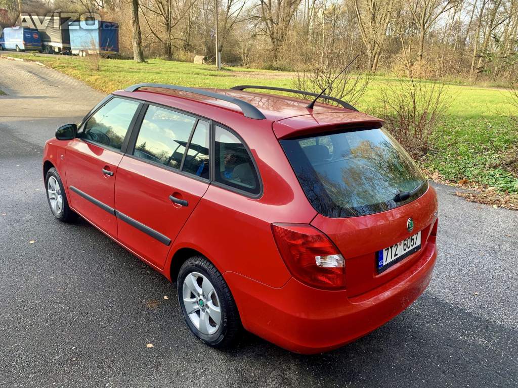 Foto inzerátu škoda fabia 1.4 16V kombi 113tkm,2011,serviska krásná