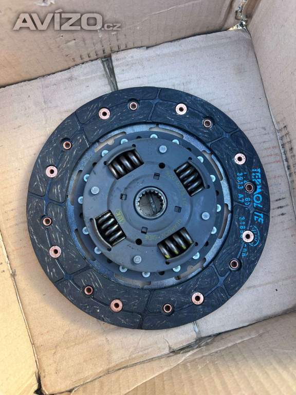 Foto inzerátu Nová spojková sada FELICIA 1.9D - LUK