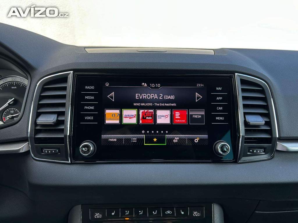 Foto inzerátu Škoda Karoq 1.5 TSI 110 kW, 01/2024, 35900 km, 1. majitel, DPH