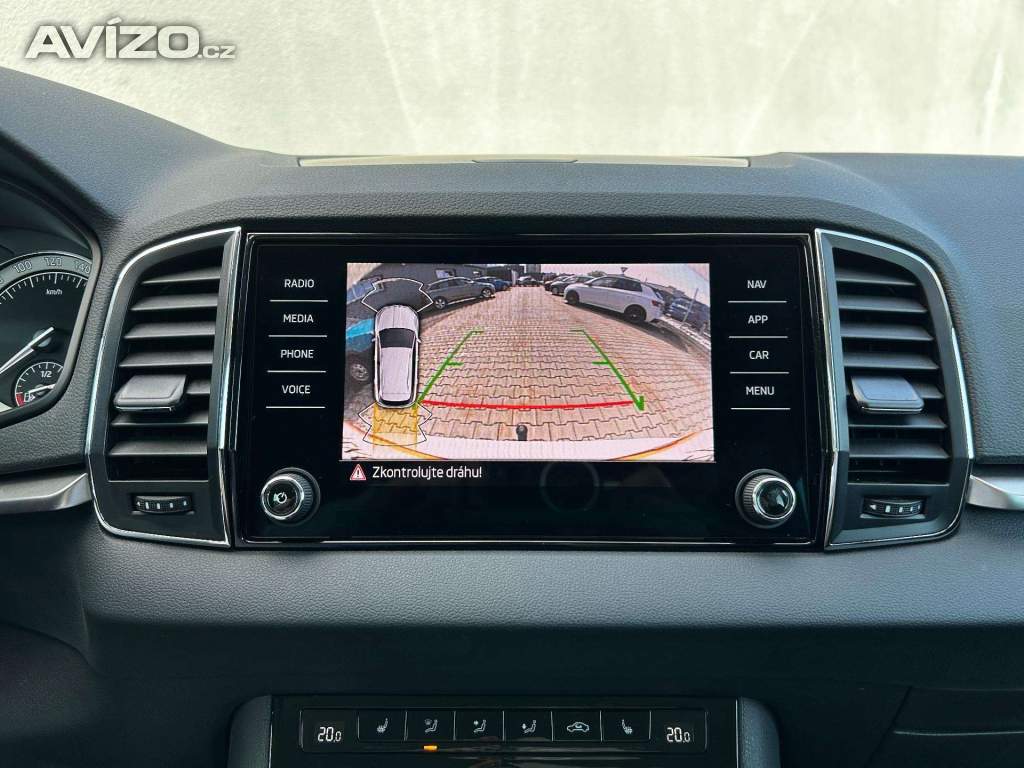 Foto inzerátu Škoda Karoq 1.5 TSI 110 kW, 01/2024, 35900 km, 1. majitel, DPH