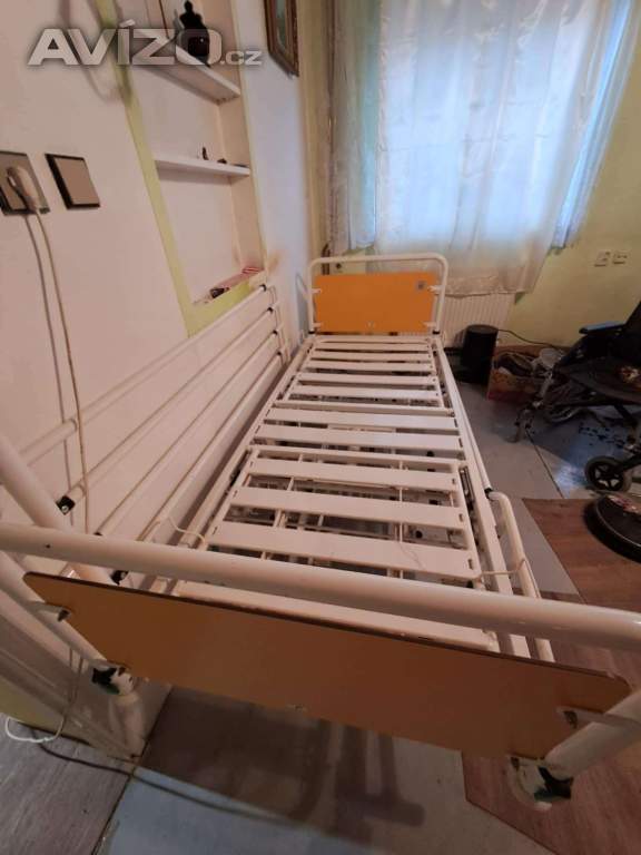 Foto inzerátu Zdravotní postel mechanická 