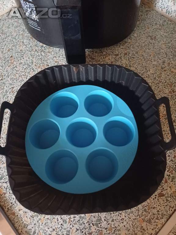 Foto inzerátu HORKOVZDUŠNÁ FRITÉZA LAUBEN