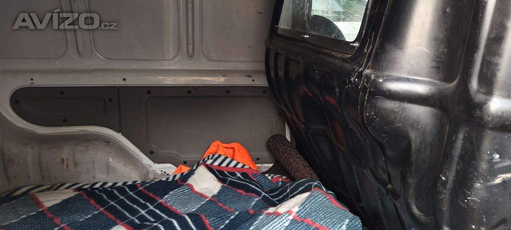 Foto inzerátu Prodám Renault Kangoo levně s TK na dva roky.