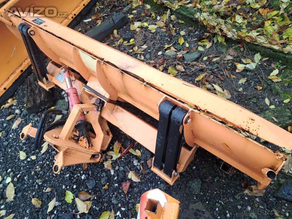 Foto inzerátu Radlice na sníh pro multicar 