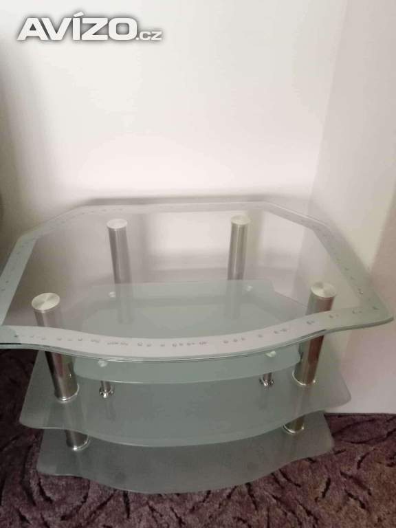 Foto inzerátu prodám skleněný TV stolek