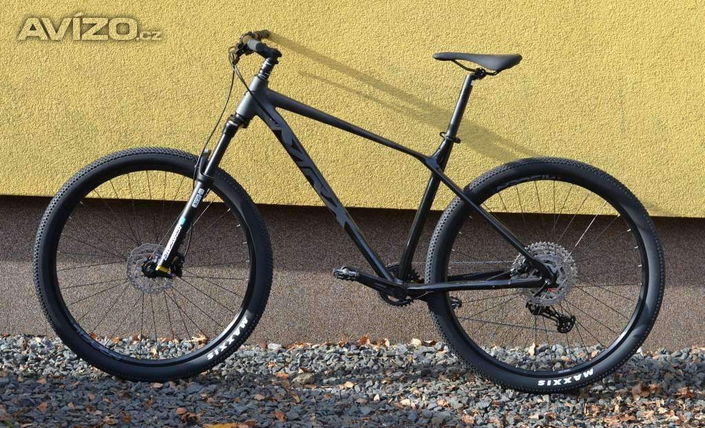 Foto inzerátu Mrx DISCUS horské kolo 29, rám 19,5, Sh 1x12, černá chameleon