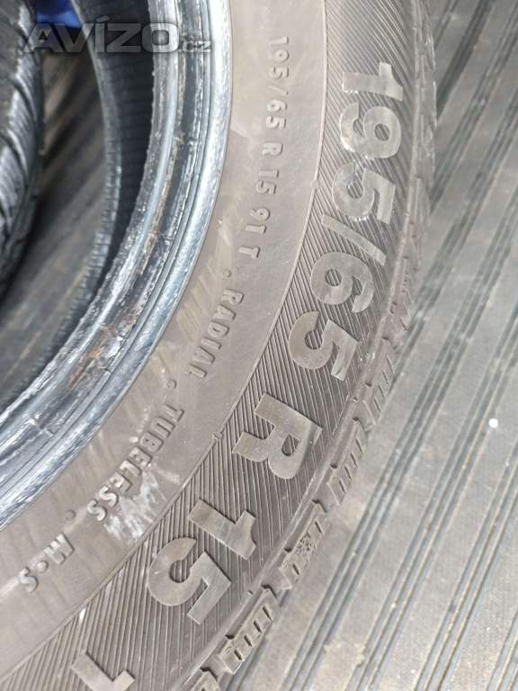 Foto inzerátu 2 kusy zimní pneu 195/65 R15 