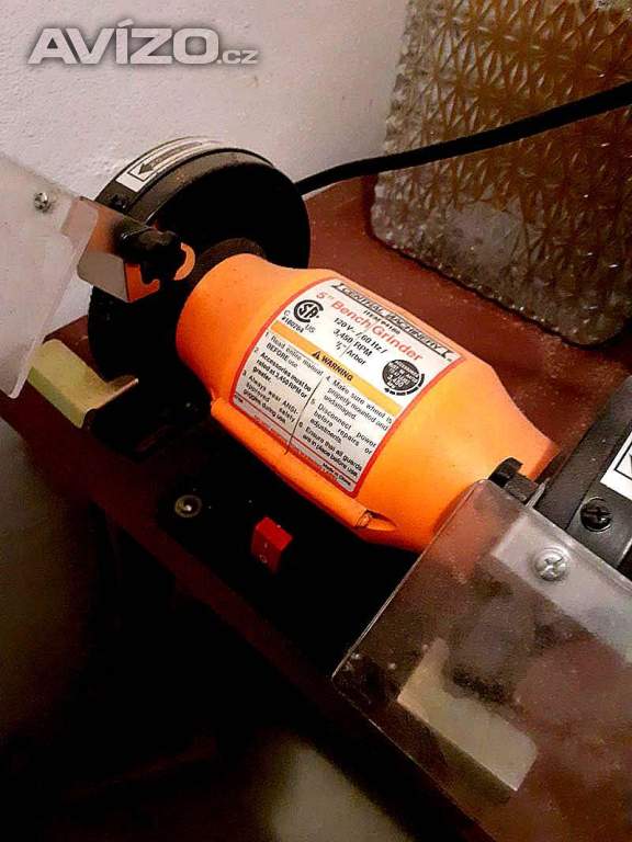 Foto inzerátu Dílenské vybavení: nástroje