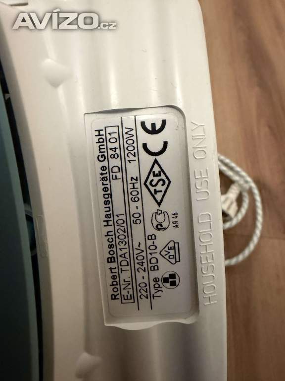 Foto inzerátu Žehlička