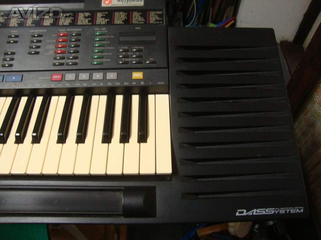 Foto inzerátu Elektrické klávesy varhany syntezátor Yamaha PSR-4500 1989 funkční pěkné 