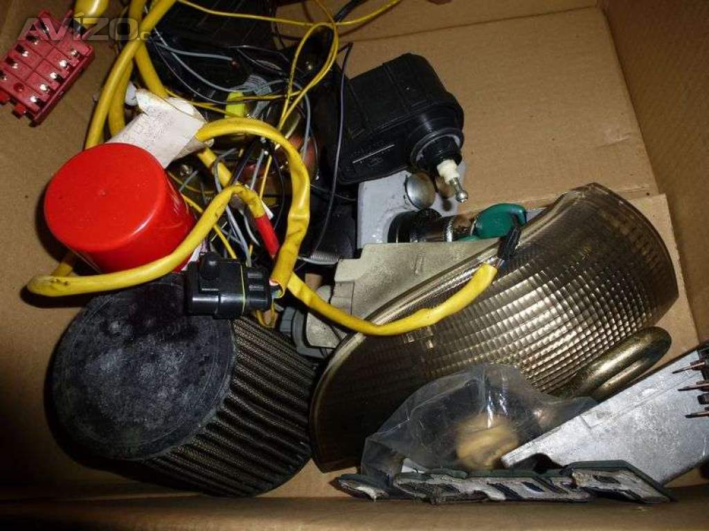 Foto inzerátu Díly - Fiat Punto GT Turbo