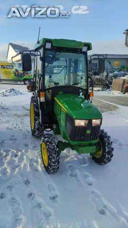 Foto inzerátu Malotraktor John Deere 3036 EN s kabinou a topením
