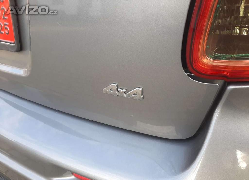 Foto inzerátu Suzuki SX4, 1,6 4x4 r.v. 2010 , najeto 99.323km