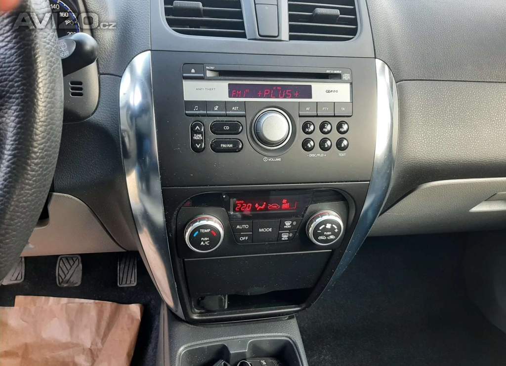 Foto inzerátu Suzuki SX4, 1,6 4x4 r.v. 2010 , najeto 99.323km