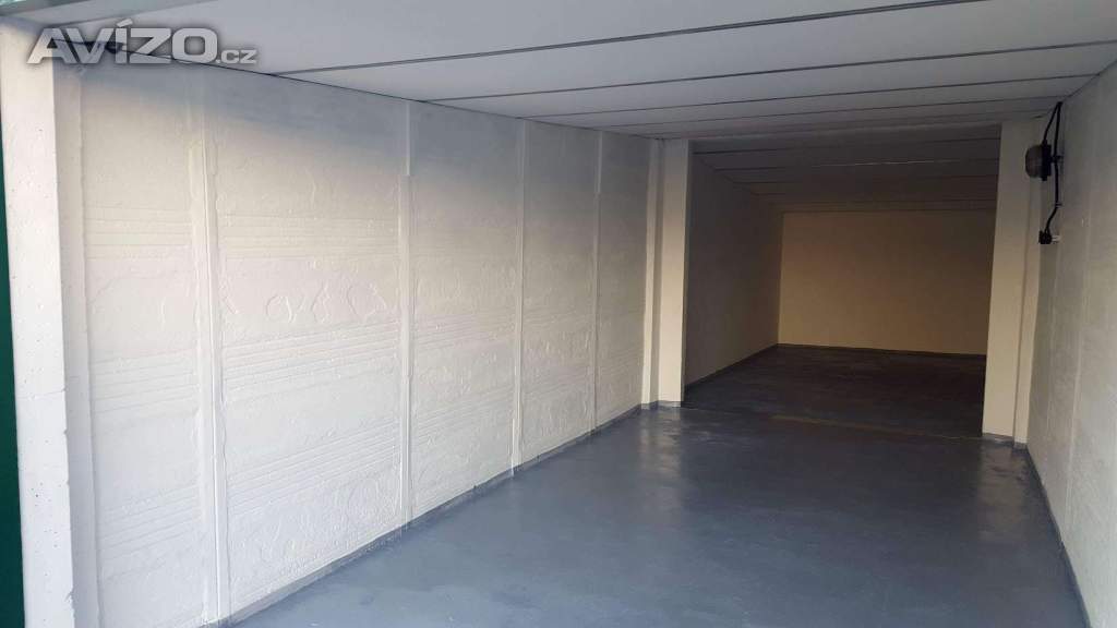 Foto inzerátu Pronájem garáže na dvě auta 37m2 Kralupy Lobeček 