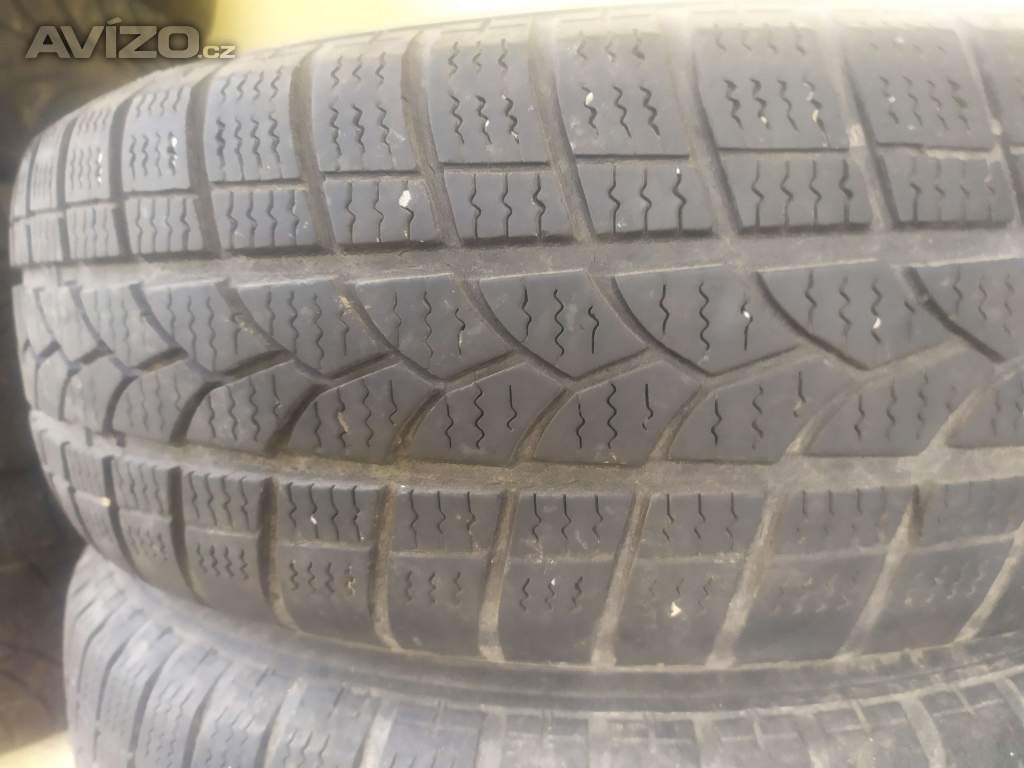 2 kusy na zimní 195 65 R15 - oba kola 1000