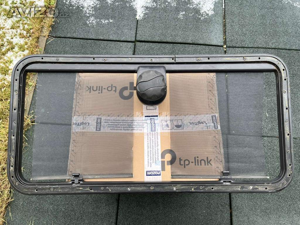 Foto inzerátu Škoda FAVORIT střešní okno se záclonkami