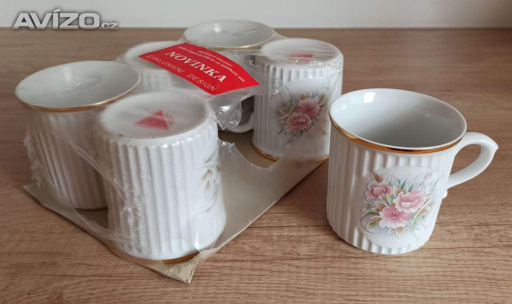 Souprava porcelánových hrnků Dubí