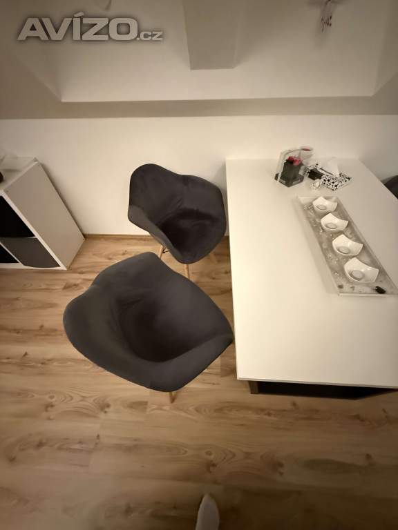 SET - stůl + 4 židle