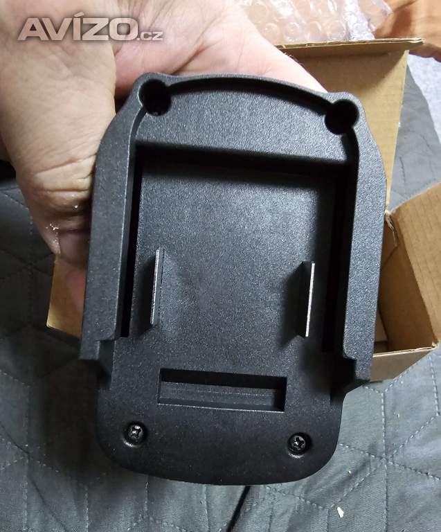 Foto inzerátu Adaptér z baterie Makita na baterii Parkside x20