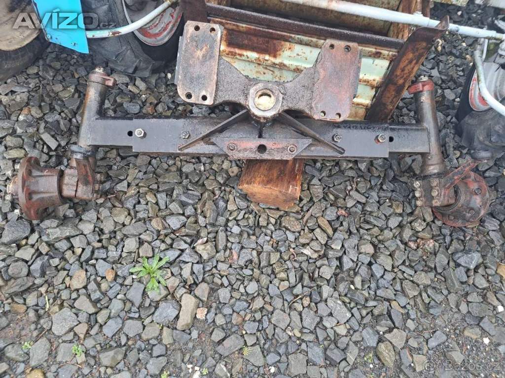 Foto inzerátu Zetor 7711. tunis dovozove tp a díly.