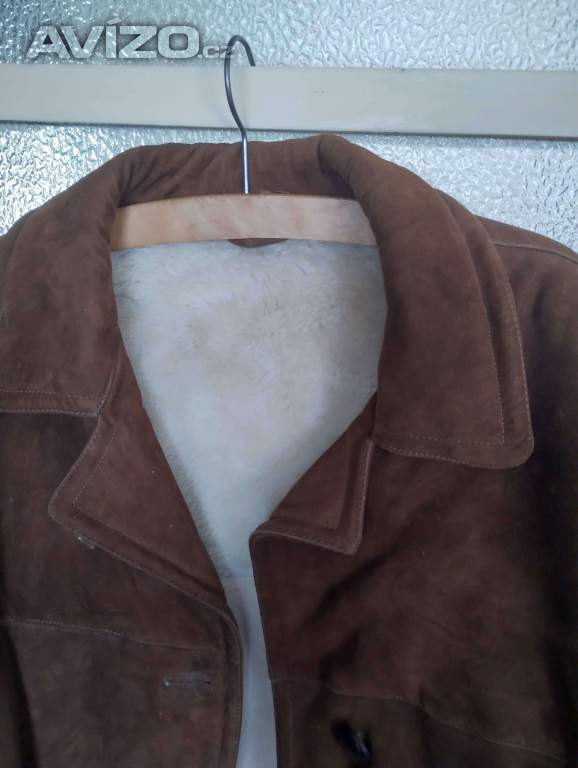 Foto inzerátu Kabát dámský kožený s beránkem takřka nenošený, perfektní stav